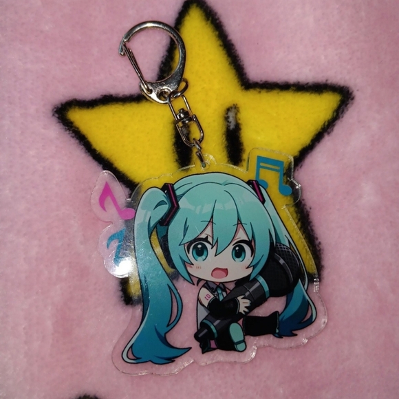 Hatsune miku anime vocaloid keychain - Picture 1 of 2